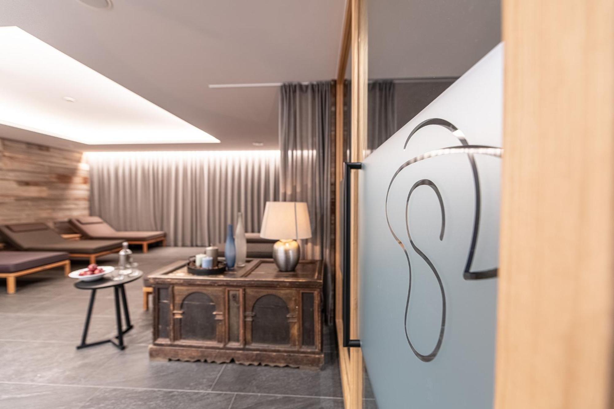 Hotel Ander Brunico Luaran gambar